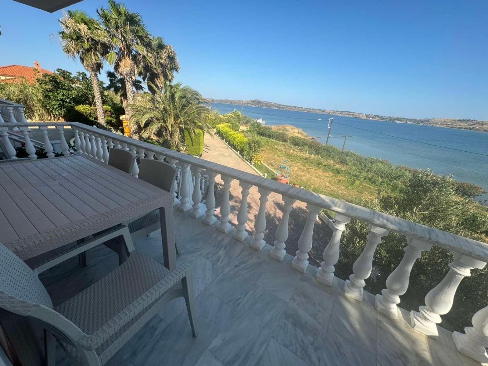 Villa Lagosta Város Екстериор снимка